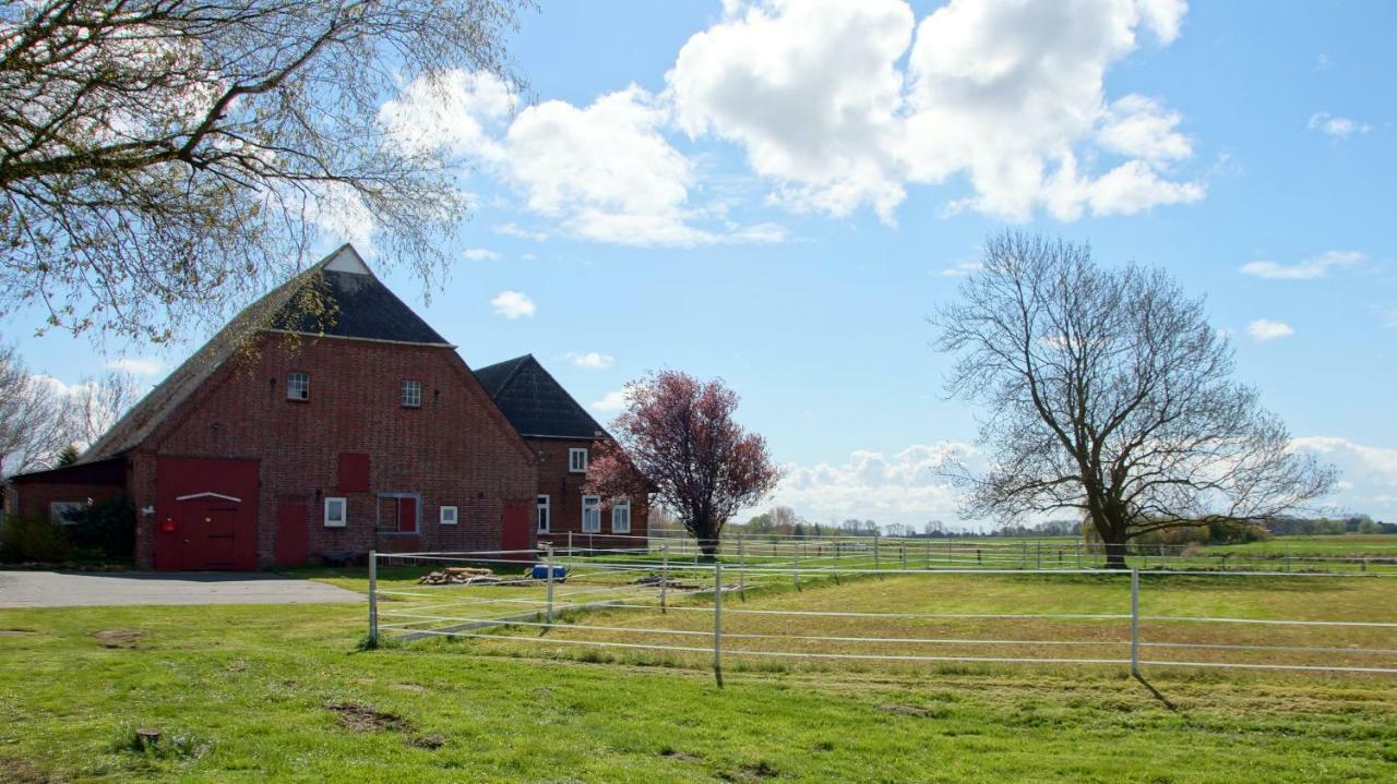 Im Stall Lune River Ranch *